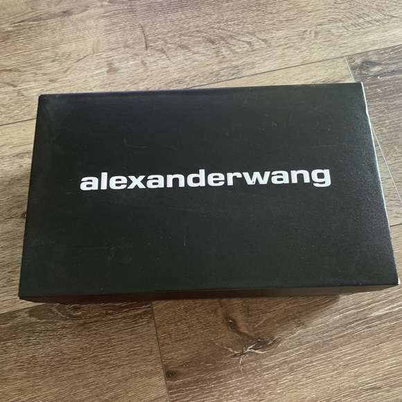 Alexander Wang Rhinestone/Clear beautiful heels Size 8 In Good Condition - Picture 3 of 9